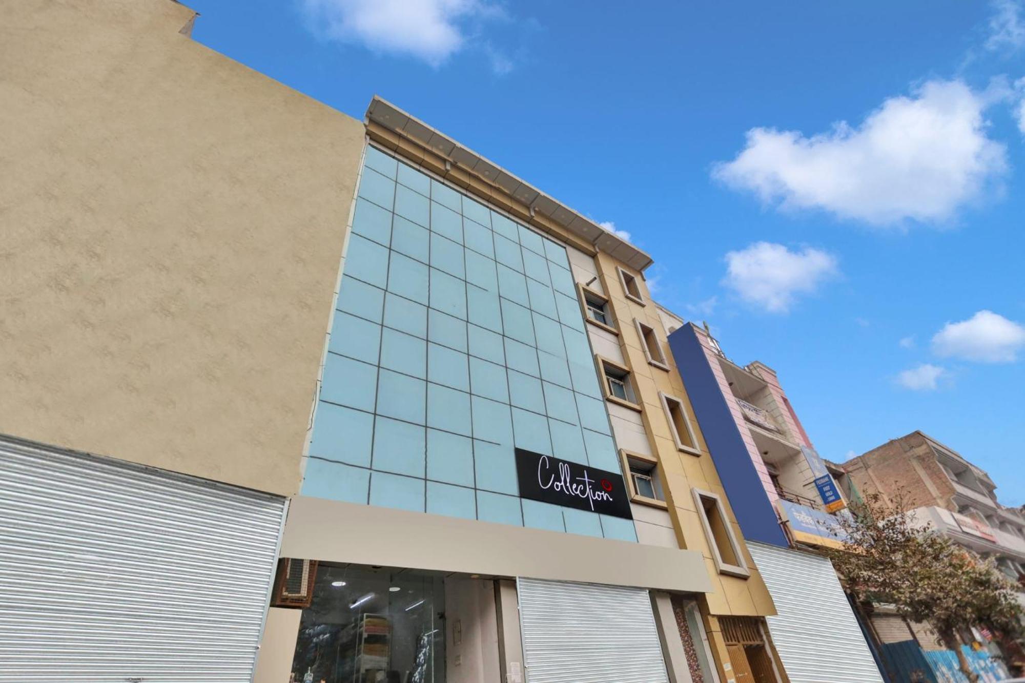 ホテル Super Townhouse The Arrow Near Lotus Temple ニューデリー エクステリア 写真